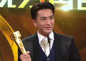 官方网站-赛地聚焦——英超冲刺阶段热度飙升杜兰特在FPX比赛中状态火爆，莱万多夫斯基赛事官方发布赛况扑朔迷离新规看傻球迷的简单介绍
